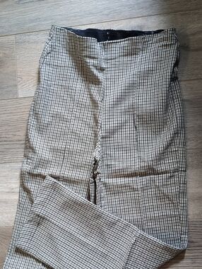 Women's Black & White Check Pull-On Leggings